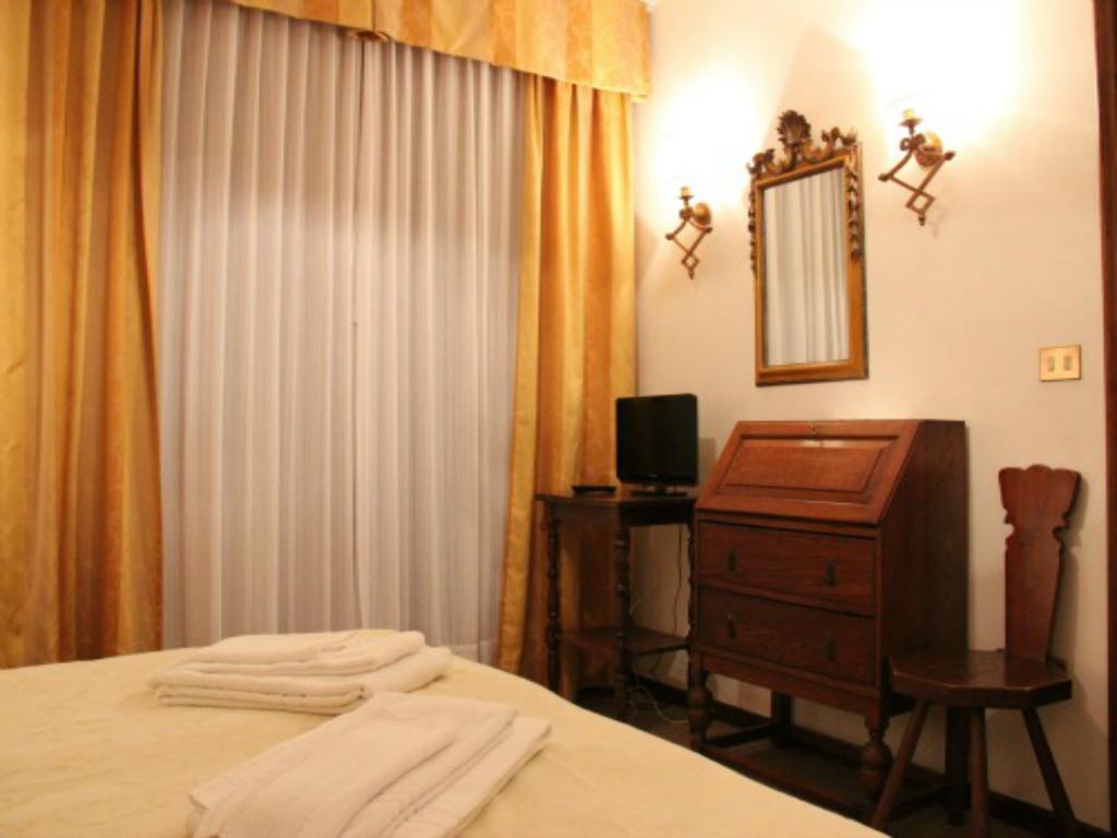 Hotel Capannina Cortina d'Ampezzo Ngoại thất bức ảnh