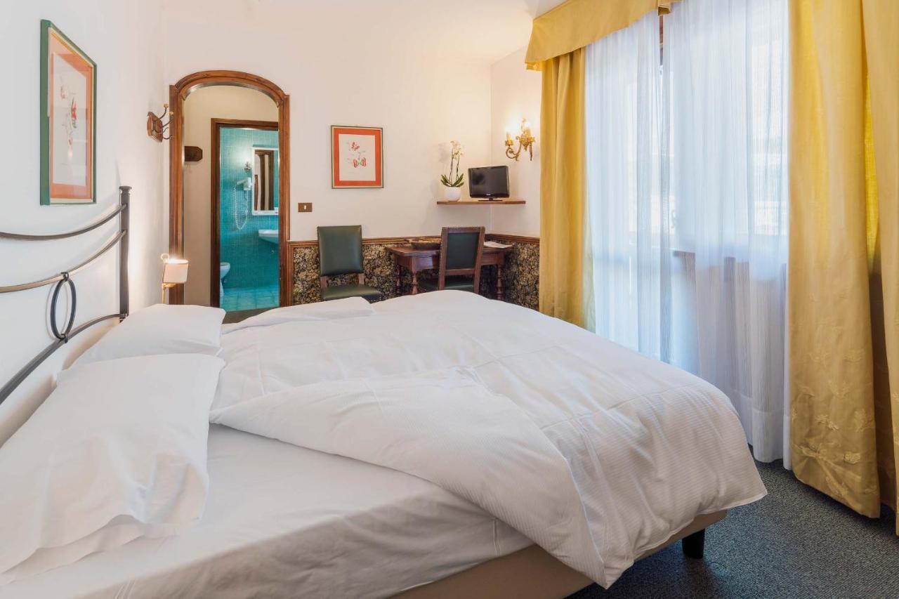 Hotel Capannina Cortina d'Ampezzo Ngoại thất bức ảnh