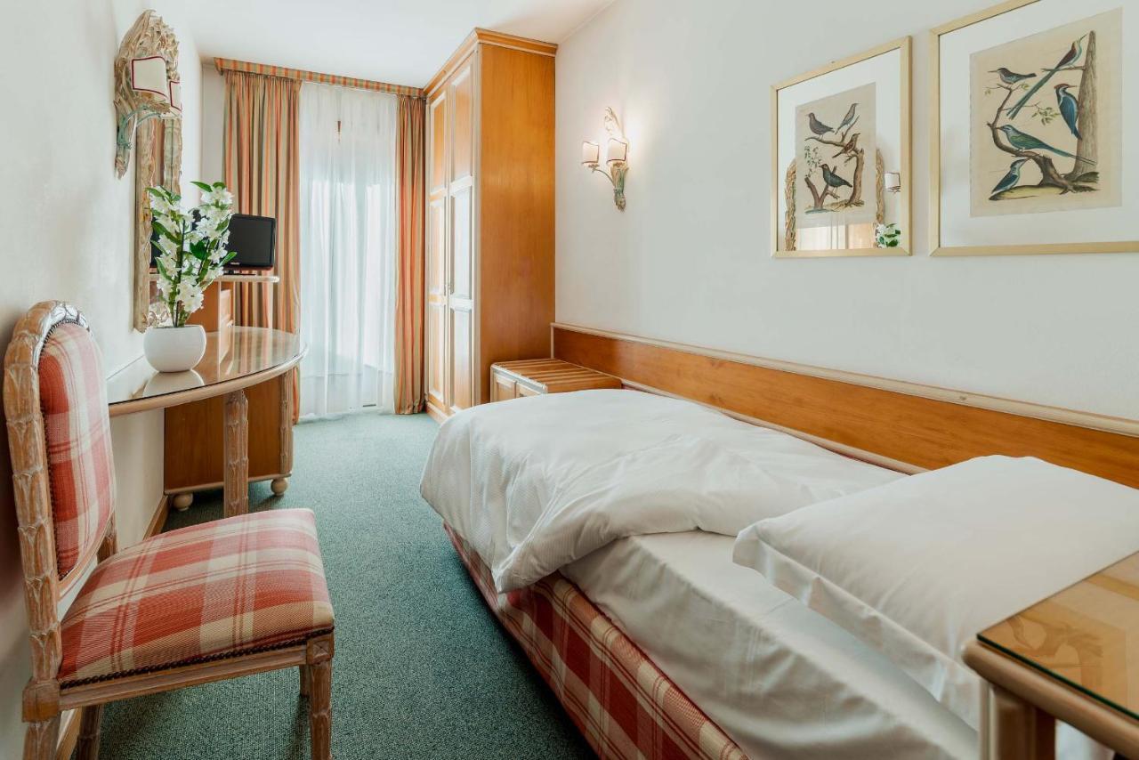 Hotel Capannina Cortina d'Ampezzo Ngoại thất bức ảnh