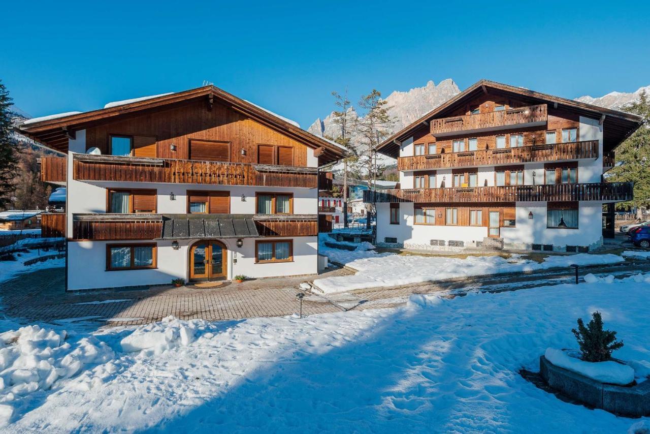 Hotel Capannina Cortina d'Ampezzo Ngoại thất bức ảnh